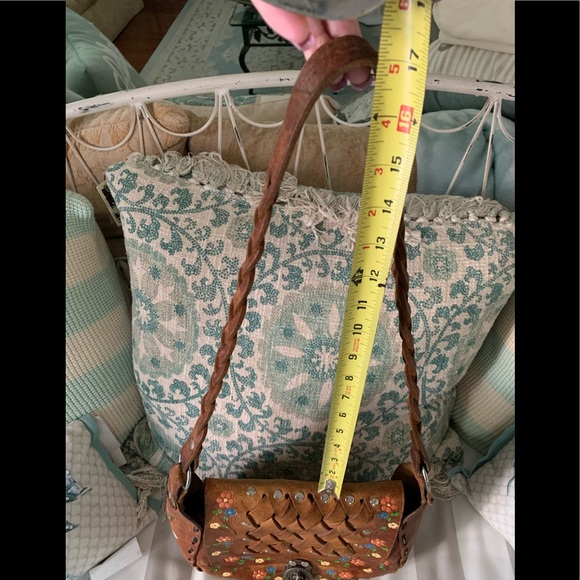 Boho Floral Painted Woven Leather Handbag #Boho #Vintage hippie - Picture 7 of 10